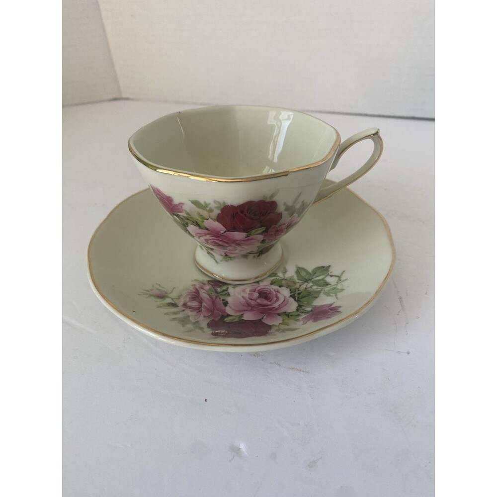 VTG Victorian Rose Bone China Tea Cup & Saucer Formalties Baum Brother Gold Trim